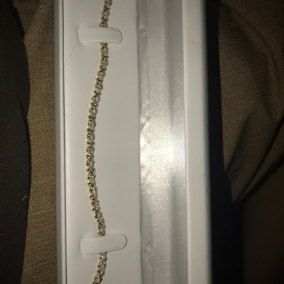 10K gold 3 carats of natural diamond bracelet - Picture 4 of 8